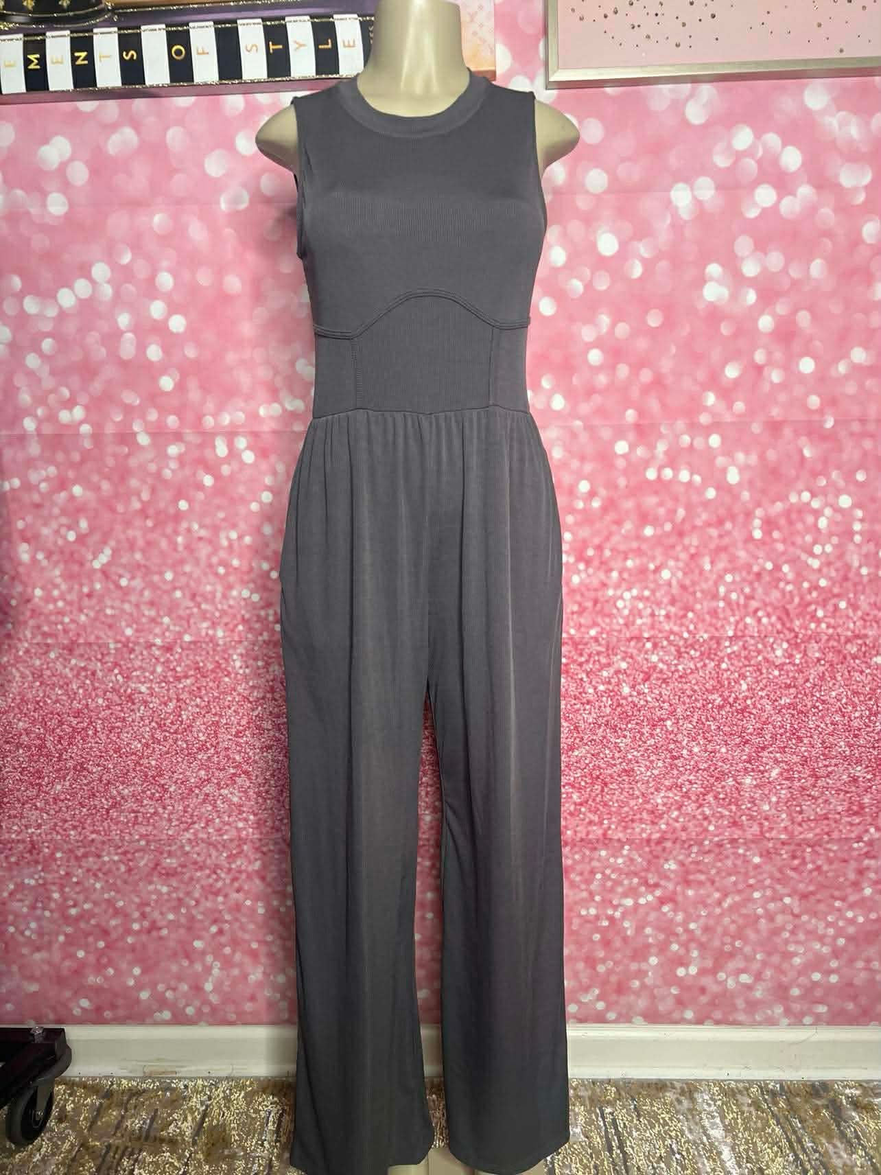 Sz M Charcoal Ribbed Sleeveless Jumpsuit